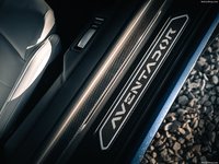 Lamborghini Aventador LP780-4 Ultimae Roadster 2022 hoodie #1535672