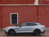 Aston Martin DBX707 2023 Poster 1536282