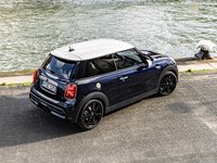 Mini Cooper S 3-door Resolute Edition (2022 Sweatshirt #1537019