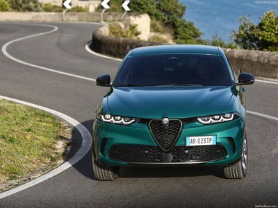 Alfa Romeo Tonale Plug-In Hybrid Q4 2023 puzzle 1537313