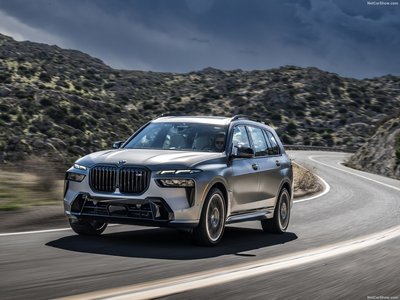 BMW X7 M60i [US] 2023 Poster with Hanger