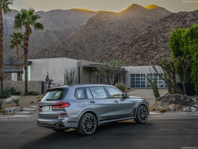 BMW X7 M60i [US] 2023 stickers 1537715