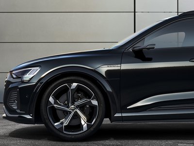 Audi SQ8 e-tron quattro 2024 poster