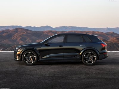 Audi SQ8 e-tron quattro 2024 puzzle 1538174