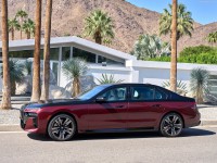 BMW 760i [US] 2023 Mouse Pad 1539462