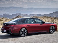 BMW 760i [US] 2023 Longsleeve T-shirt #1539472