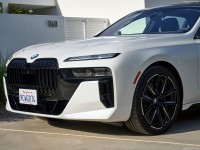 BMW 760i [US] 2023 Mouse Pad 1539550