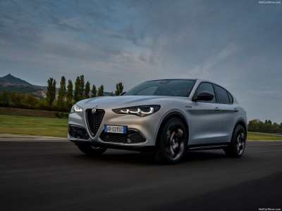 Alfa Romeo Stelvio 2023 puzzle 1543032