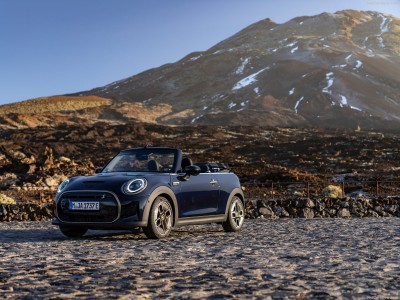 Mini Cooper SE Convertible 2023 puzzle 1544763