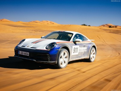 Porsche 911 Dakar Rallye Design Package 2023 Mouse Pad 1545572