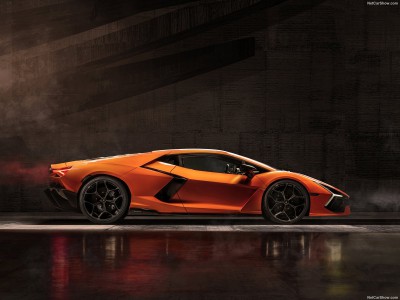 Lamborghini Revuelto 2024 calendar
