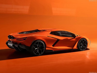 Lamborghini Revuelto 2024 Poster 1547599