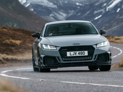 Audi TT RS Coupe Iconic Edition [UK] 2023 hoodie