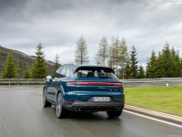 Porsche Cayenne 2024 Longsleeve T-shirt #1552795
