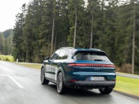 Porsche Cayenne 2024 Longsleeve T-shirt #1552797