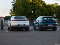 Porsche Cayenne 2024 Longsleeve T-shirt #1552803