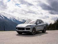 Porsche Cayenne S 2024 Poster 1553025