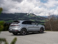 Porsche Cayenne S 2024 hoodie #1553053