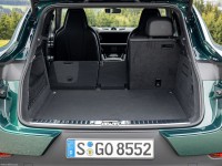 Porsche Cayenne S Coupe 2024 Mouse Pad 1553181