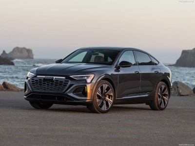 Audi Q8 Sportback e-tron [US] 2024 phone case