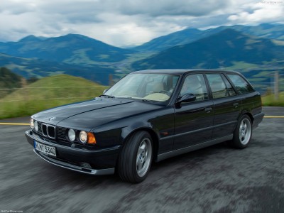 BMW M5 Touring 1992 poster