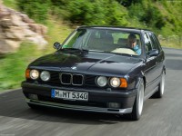 BMW M5 Touring 1992 stickers 1561786