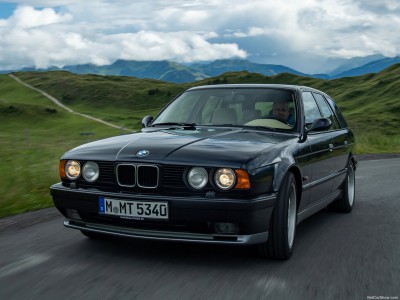 BMW M5 Touring 1992 stickers 1561793