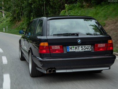 BMW M5 Touring 1992 tote bag #1561806