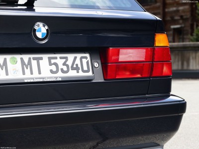 BMW M5 Touring 1992 stickers 1561831