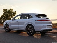 Porsche Cayenne Turbo E-Hybrid 2024 mug #1563624