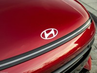 Hyundai Kona [US] 2024 Longsleeve T-shirt #1565578