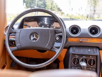 Mercedes-Benz 280 TE 1979 hoodie #1565971