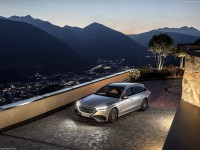 Mercedes-Benz E-Class Estate 2024 Poster 1566232