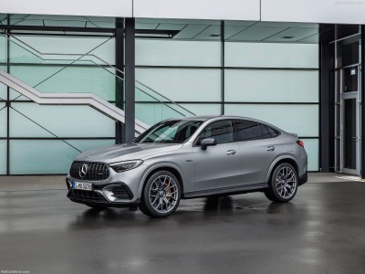 Mercedes-Benz GLC63 S AMG E Performance Coupe 2024 pillow