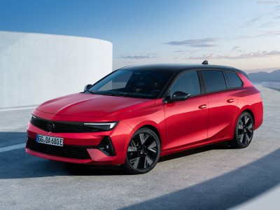 Opel Astra Sports Tourer Electric 2024 poster