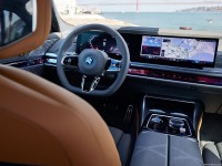BMW i7 M70 xDrive 2024 hoodie #1567607