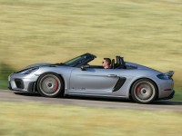 Porsche 718 Spyder RS 2024 Mouse Pad 1568926