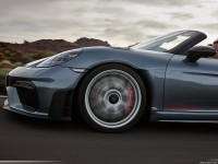 Porsche 718 Spyder RS 2024 Mouse Pad 1569045