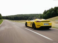 Porsche 718 Spyder RS Racing Yellow 2024 Tank Top #1569147
