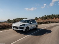 Porsche Cayenne S E-Hybrid 2024 mug #1569193