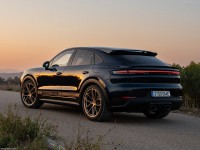 Porsche Cayenne Turbo E-Hybrid Coupe with GT Package 2024 Sweatshirt #1569427