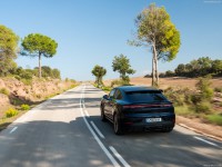 Porsche Cayenne Turbo E-Hybrid Coupe with GT Package 2024 hoodie #1569436