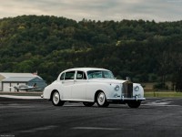 Rolls-Royce Silver Cloud II Paramount by Ringbrothers 1961 puzzle 1571373
