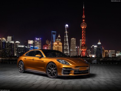 Porsche Panamera 2024 calendar