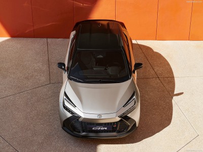Toyota C-HR 2024 Mouse Pad 1573837