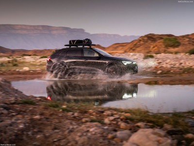 Audi Q8 e-tron Dakar Edition 2024 Mouse Pad 1574718