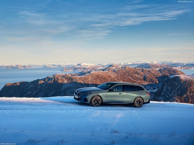 BMW i5 Touring 2025 poster