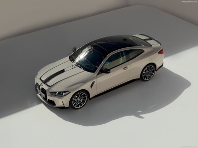BMW M4 Coupe 2025 calendar