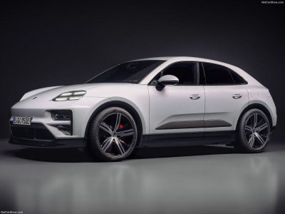 Porsche Macan 2025 Poster 1576170