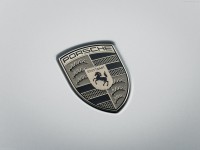 Porsche Macan 2025 Longsleeve T-shirt #1576181